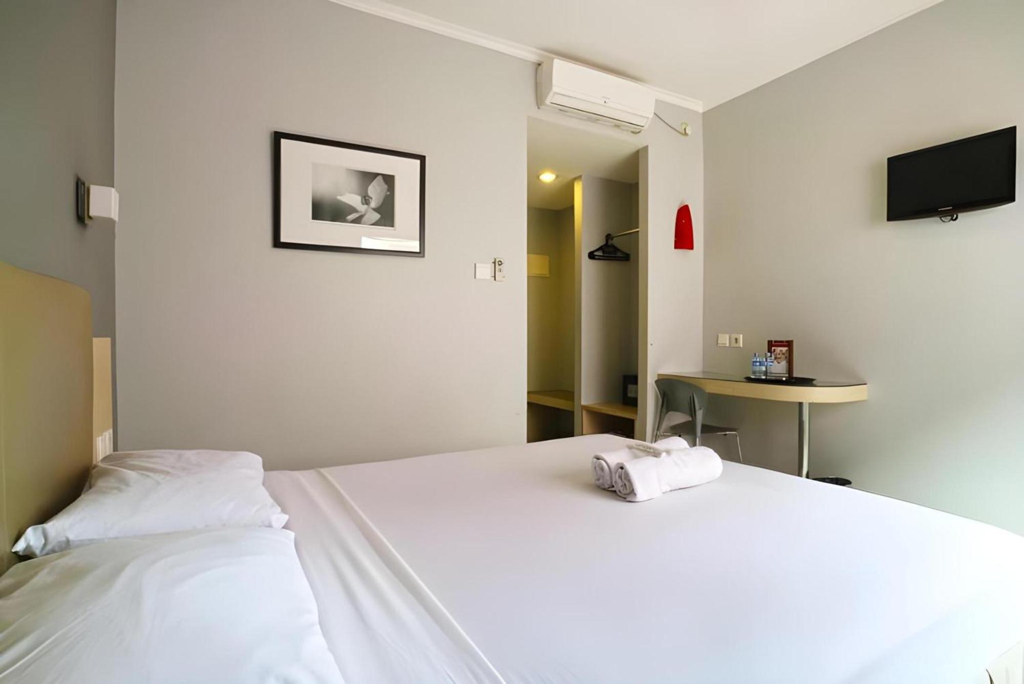 Collection O Hotel Antara จาการ์ตา ภายนอก รูปภาพ