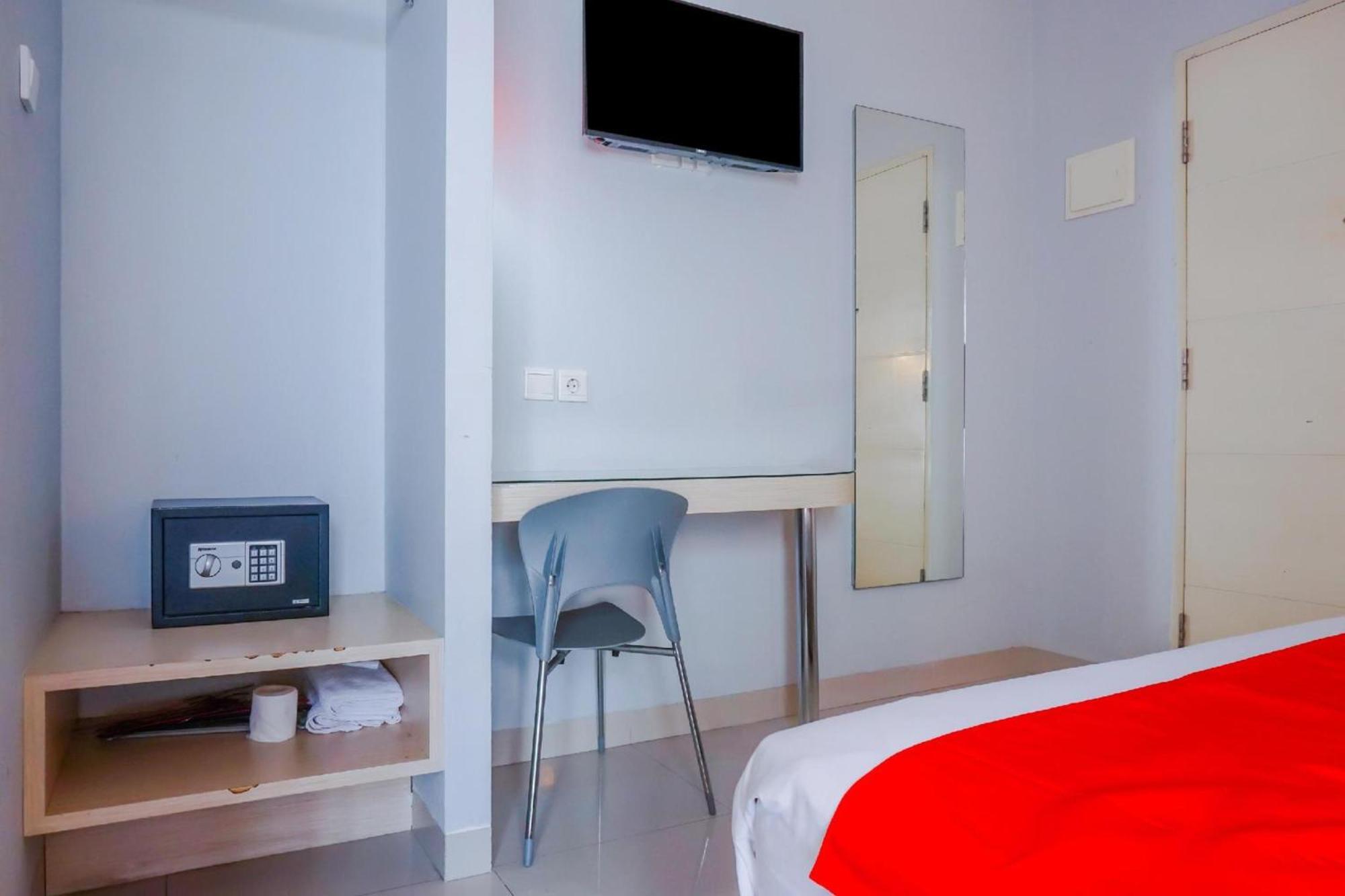 Collection O Hotel Antara จาการ์ตา ภายนอก รูปภาพ